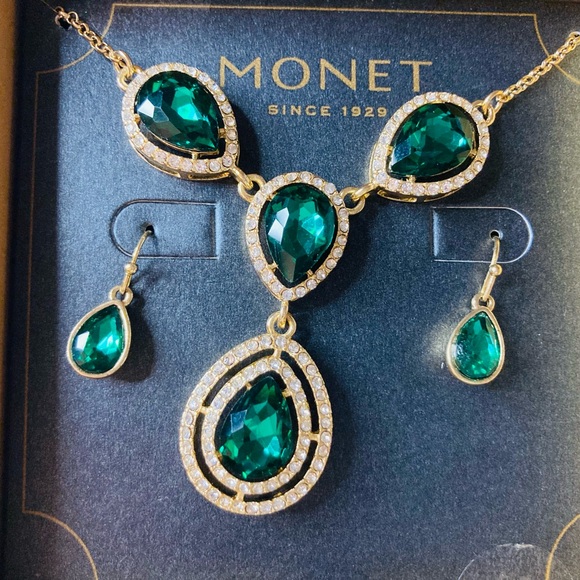 Monet Jewelry - Monet Gold-Plated Necklace and Earrings Setvwith Deep Emerald Green Teardrops